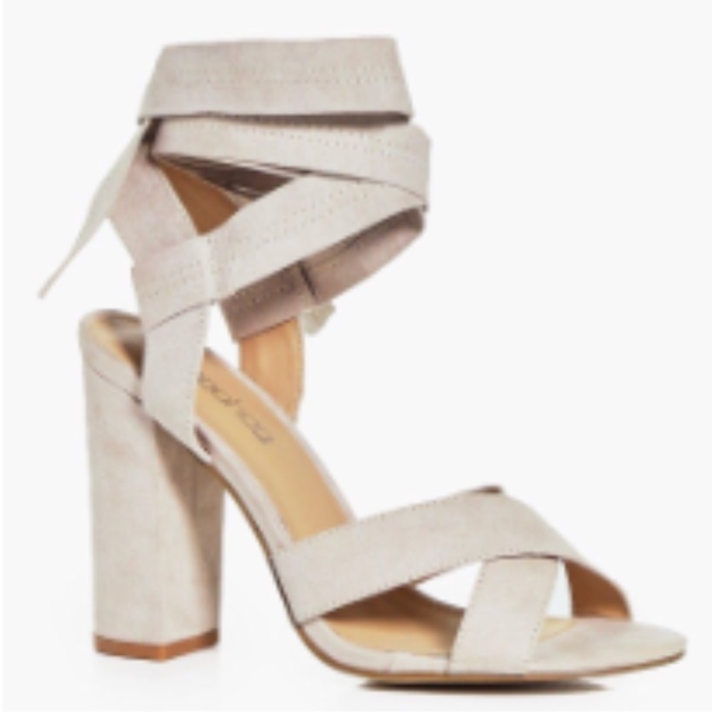 Beige strappy chunky Boohoo heels